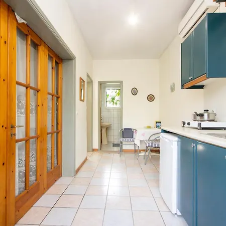 Rigos Lägenhet Vitaládes